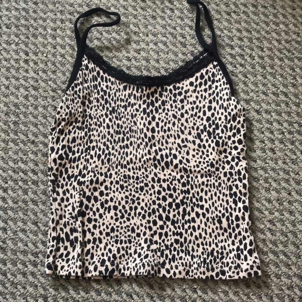 BRANDY MELVILLE CHEETAH TOP